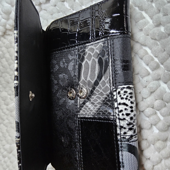 Black and White Patchwork Wallet - Picture 9 of 9
